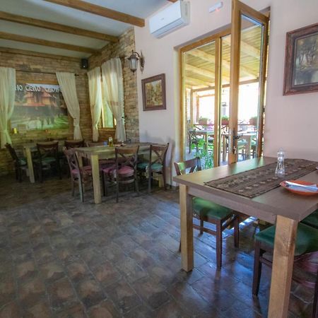Apartamento Etno Selo Svodje Vlasotince Exterior foto
