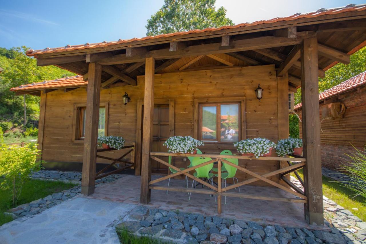 Apartamento Etno Selo Svodje Vlasotince Exterior foto