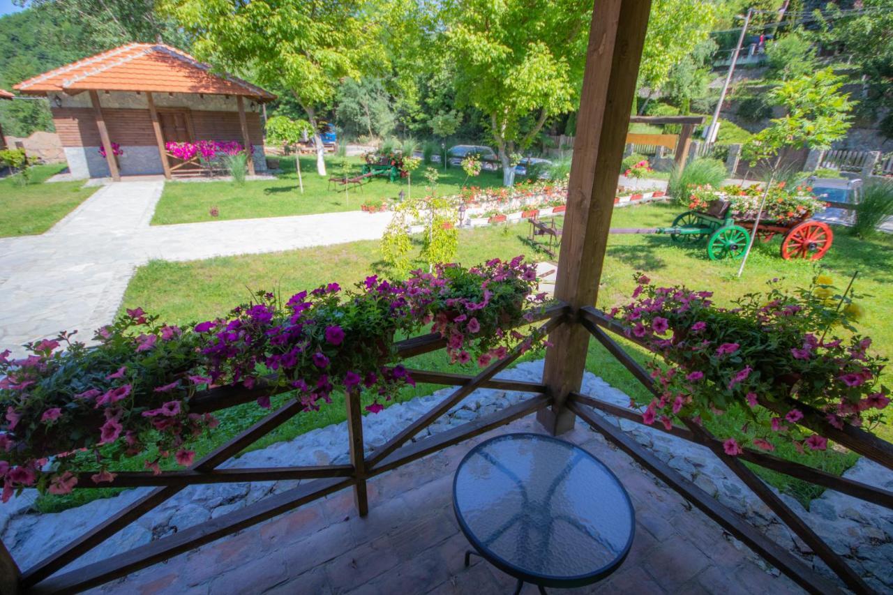 Apartamento Etno Selo Svodje Vlasotince Exterior foto